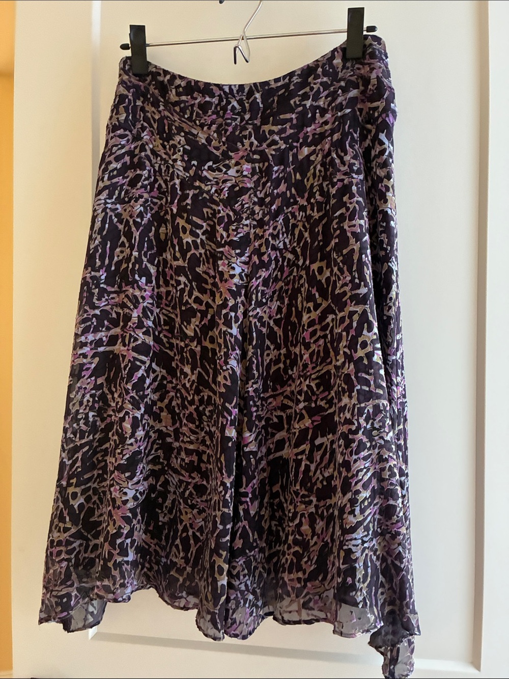 Anne Klein Purple and Black Abstract Midi Skirt, size 6P